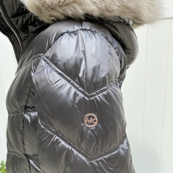 🔥SALE!🔥 Michael Kors Faux-Fur-Trim Hooded Down Puffer Coat Women's Size XS - Picture 9 of 15